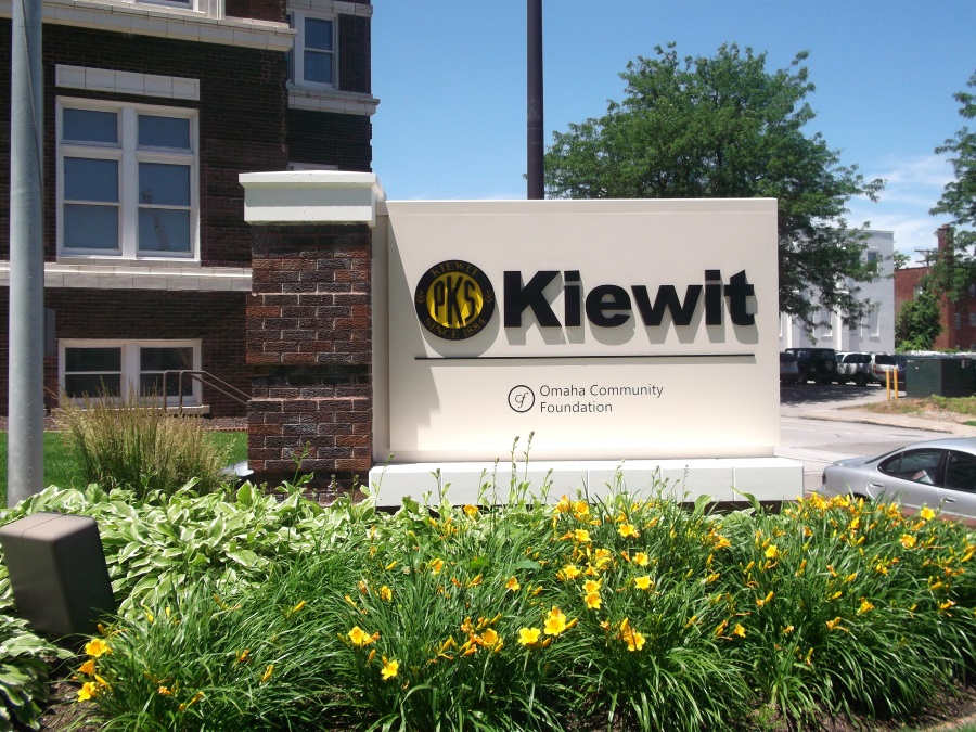 Non-illuminated, double-face Kiewit monument sign