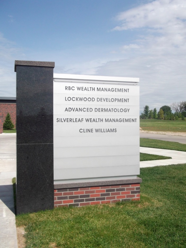 Illuminated, double-face tenant monument sign at Sterling Ridge